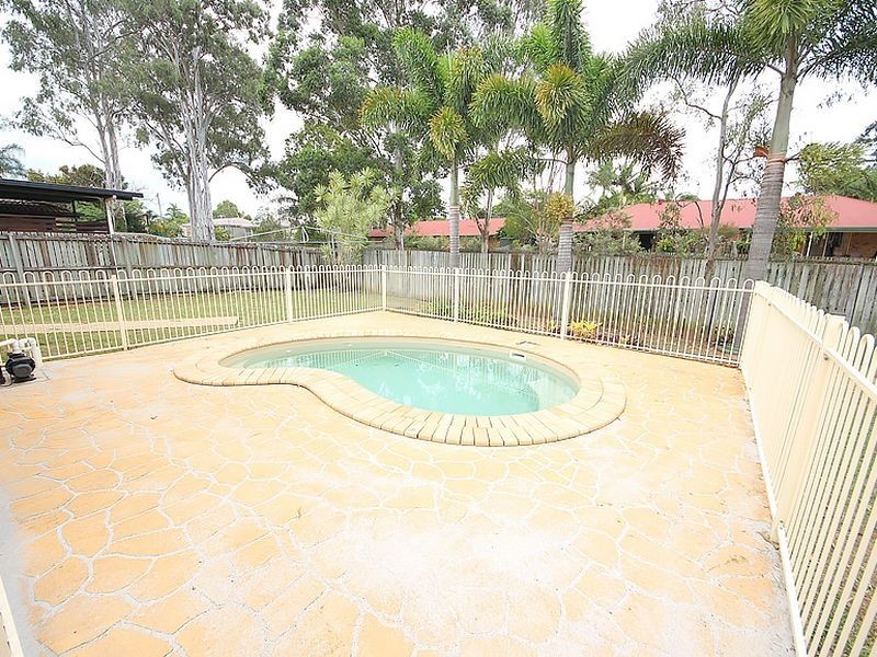 Kallangur QLD 4503