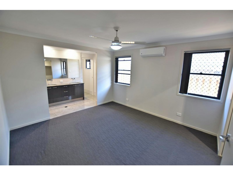 39 Ascot Crescent, Kallangur QLD 4503