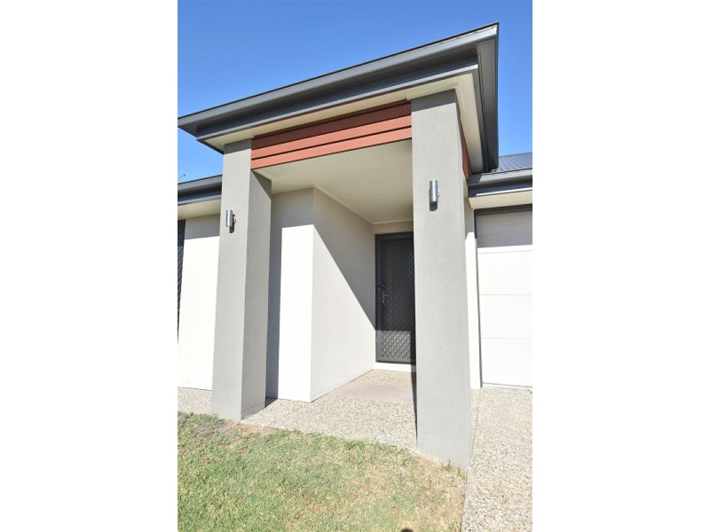 39 Ascot Crescent, Kallangur QLD 4503