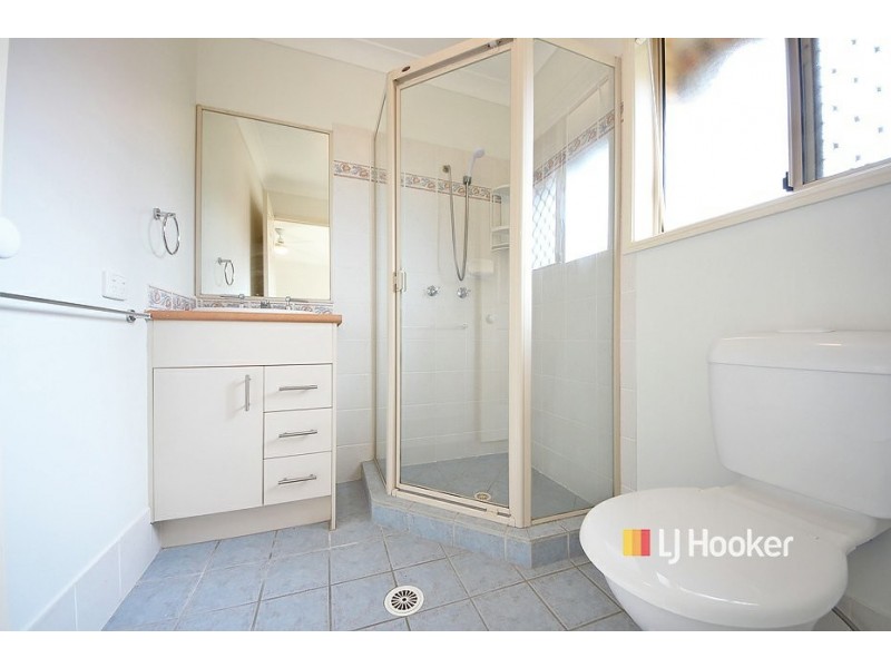 11 Esk Place, Kallangur QLD 4503