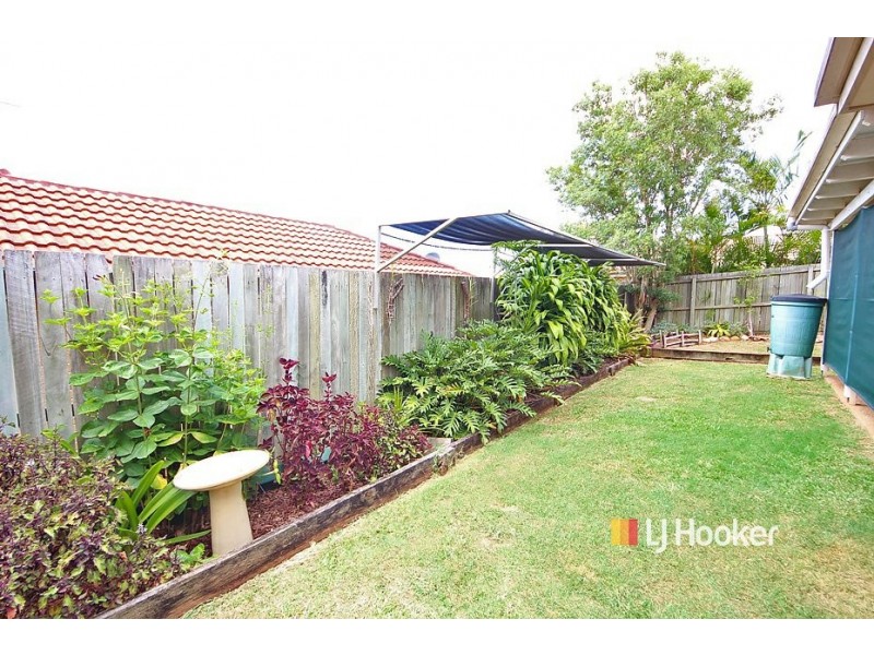 11 Esk Place, Kallangur QLD 4503