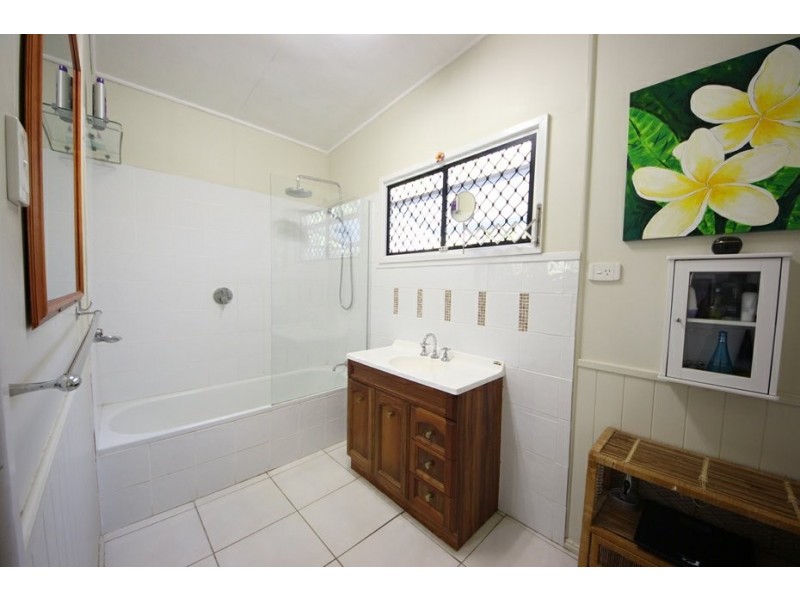 10 Frenchs Road, Petrie QLD 4502