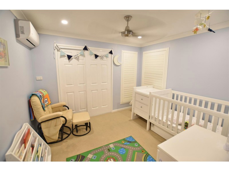 42 Lapwing Crescent, Mango Hill QLD 4509