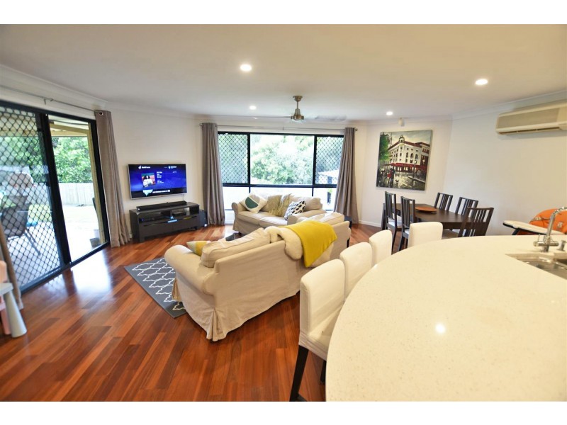 42 Lapwing Crescent, Mango Hill QLD 4509