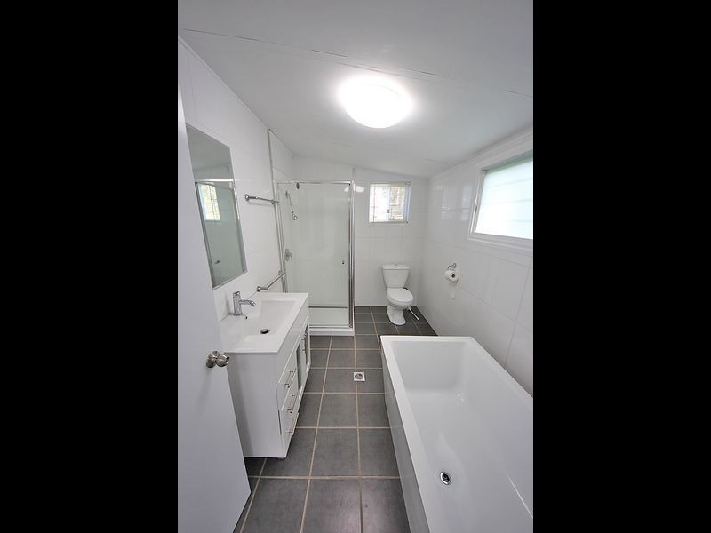 Bridgeman Downs QLD 4035