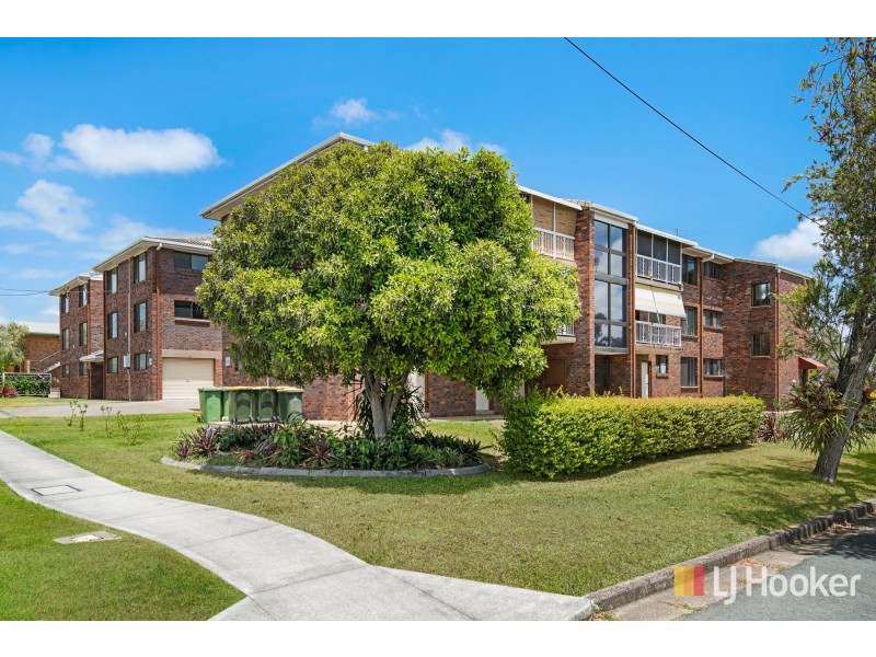 5/2A View Street, Woody Point QLD 4019