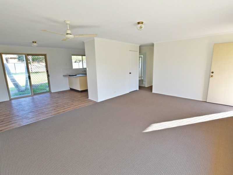 45 Cresthaven Drive, Morayfield QLD 4506