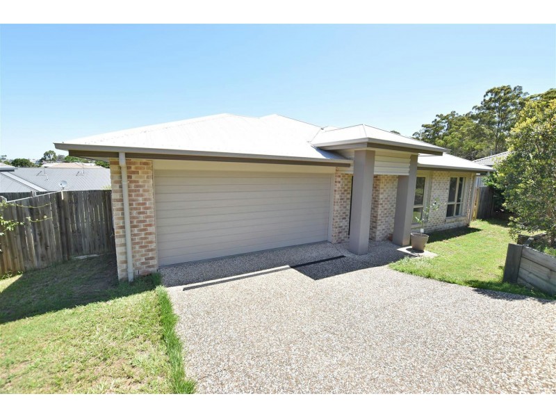 21 Applewood Court, Kallangur QLD 4503