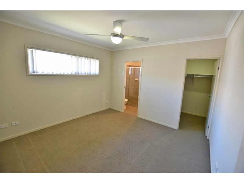 21 Applewood Court, Kallangur QLD 4503