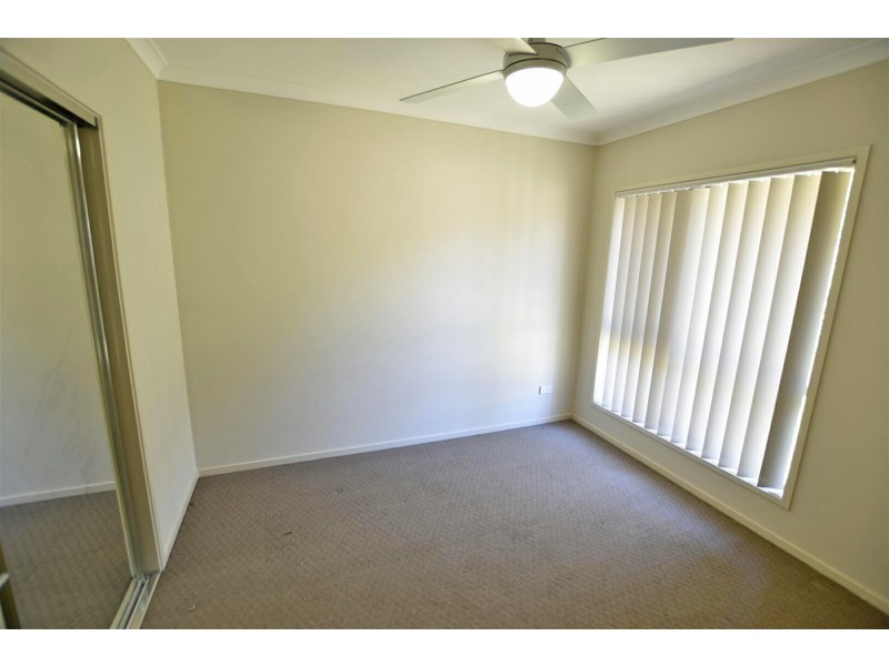 21 Applewood Court, Kallangur QLD 4503