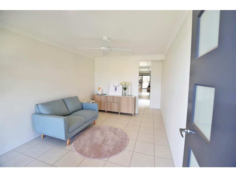 42 Gardenia Circuit, Dakabin QLD 4503