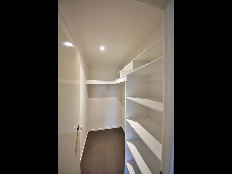 13 Herron Close, Dakabin QLD 4503