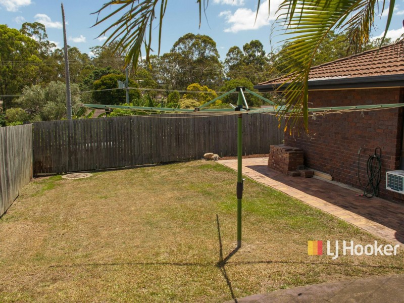 4 Cowal Court, Petrie QLD 4502