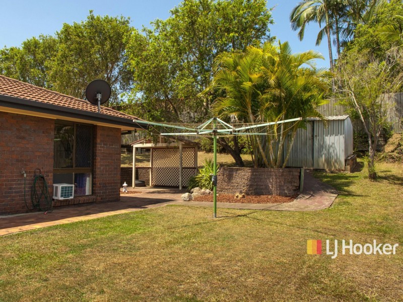 4 Cowal Court, Petrie QLD 4502