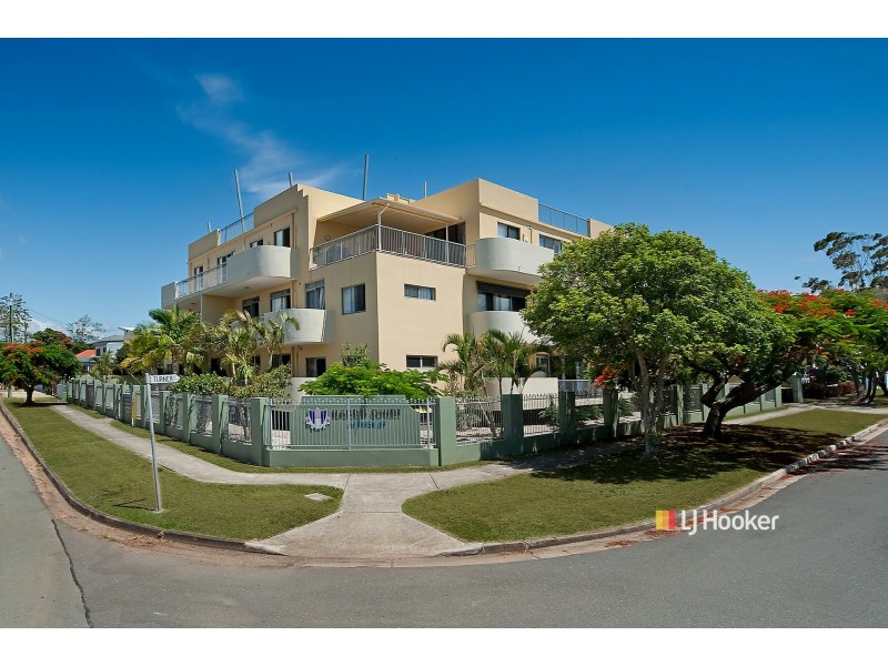 12/32 Rock Street, Scarborough QLD 4020