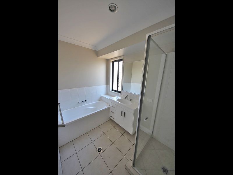 North Lakes QLD 4509