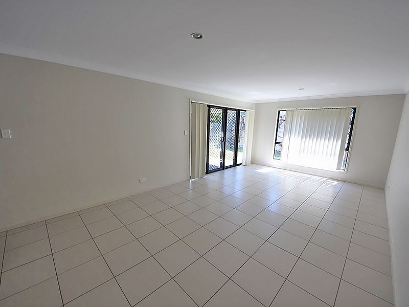 North Lakes QLD 4509