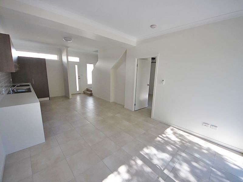 Kallangur QLD 4503