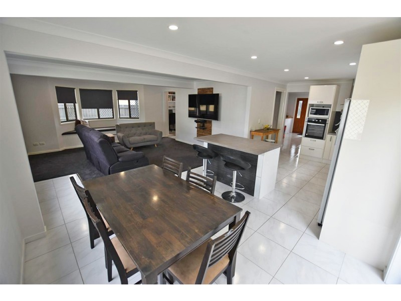 18 Chelmsford Road, Mango Hill QLD 4509