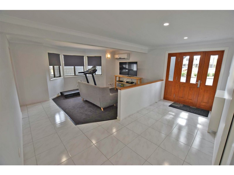 18 Chelmsford Road, Mango Hill QLD 4509