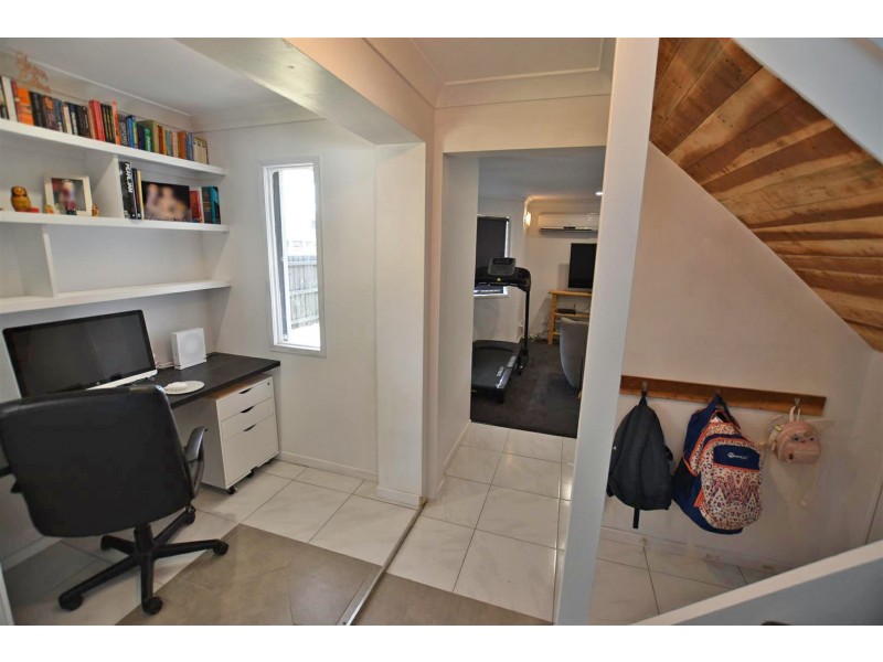 18 Chelmsford Road, Mango Hill QLD 4509