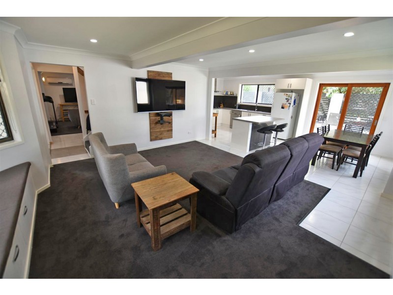 18 Chelmsford Road, Mango Hill QLD 4509