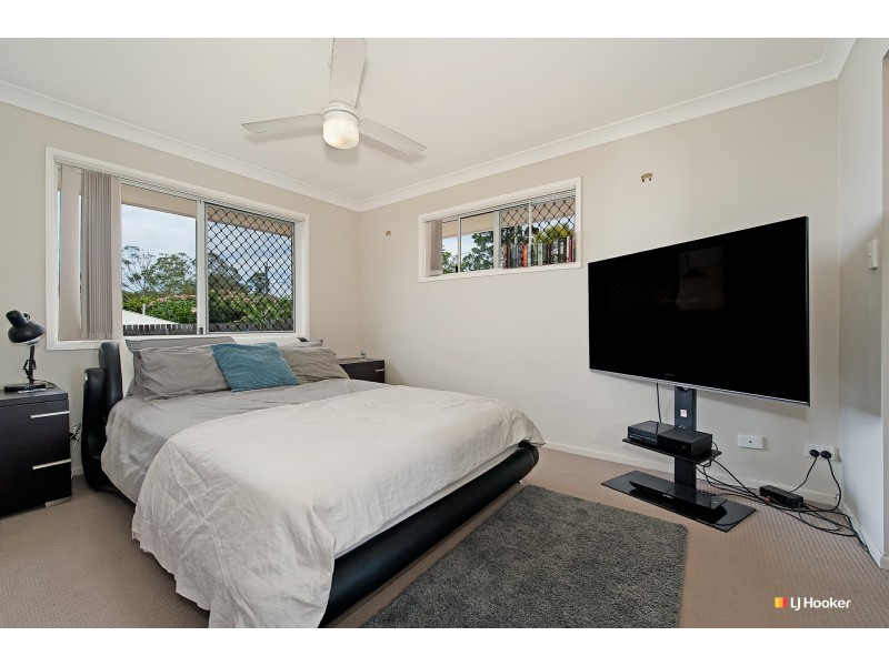 16 Fairlie Court, Kallangur QLD 4503