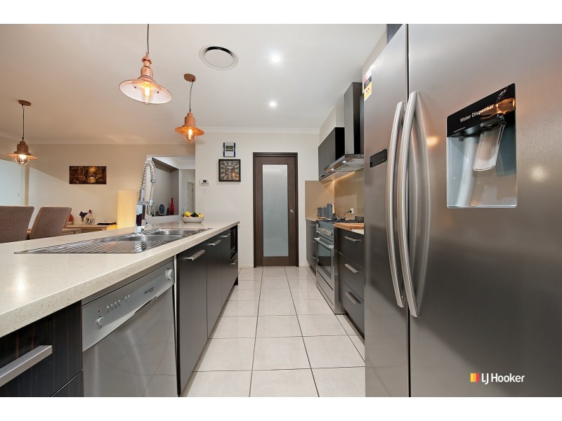 42 Elderflower Circuit, Griffin QLD 4503