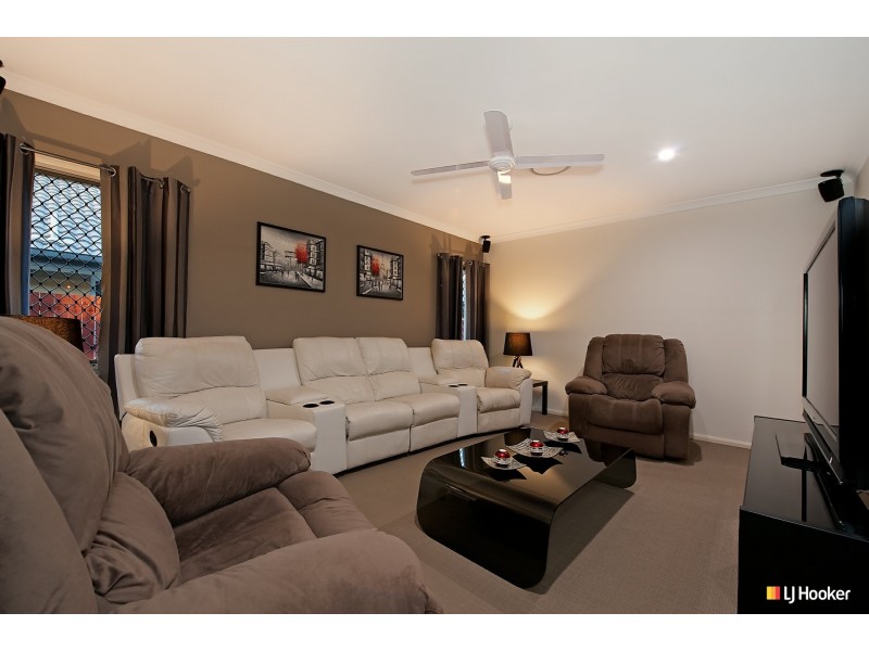 42 Elderflower Circuit, Griffin QLD 4503
