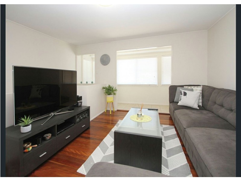 1 Evelyn Street, Kallangur QLD 4503