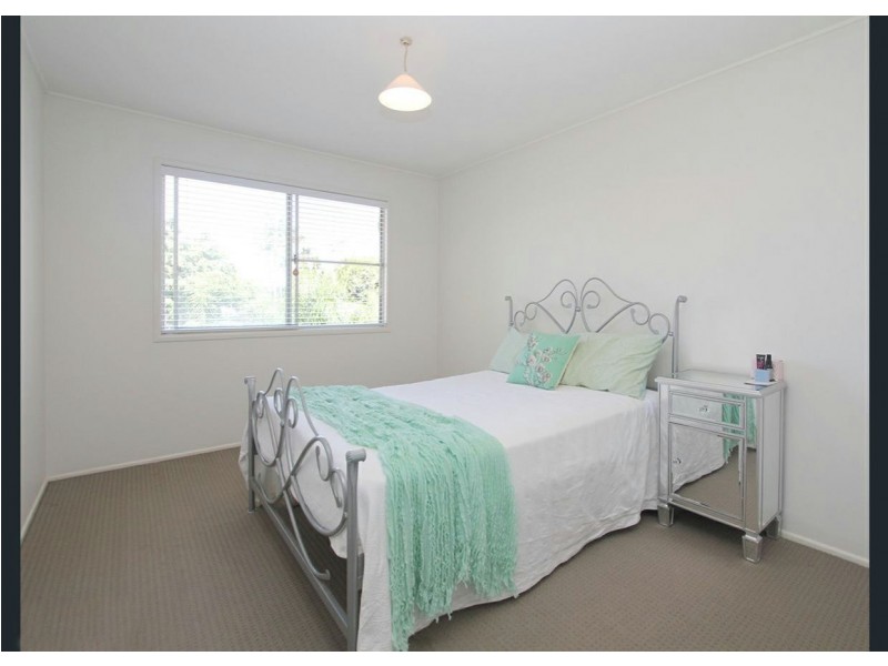 1 Evelyn Street, Kallangur QLD 4503