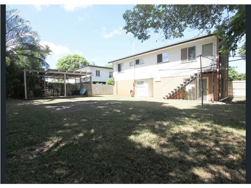 1 Evelyn Street, Kallangur QLD 4503