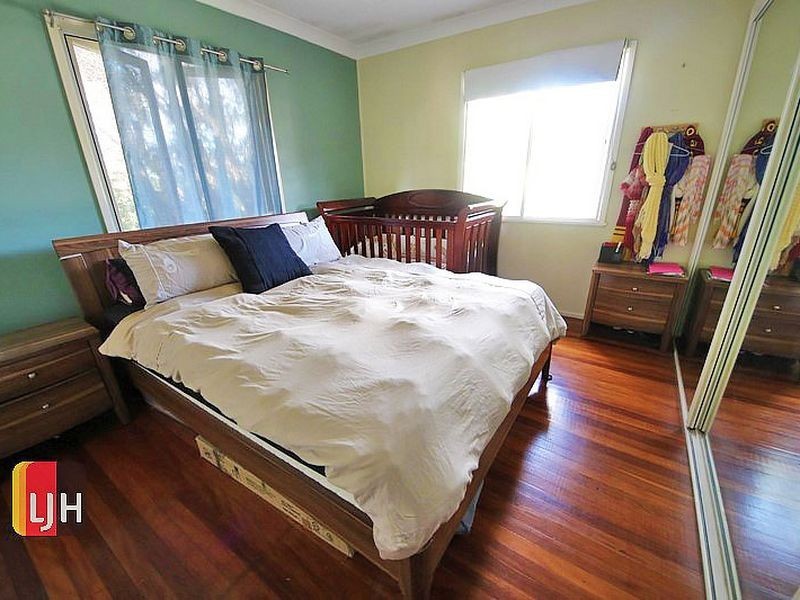 Kallangur QLD 4503