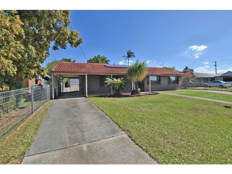 4 Olivia Drive, Kallangur QLD 4503