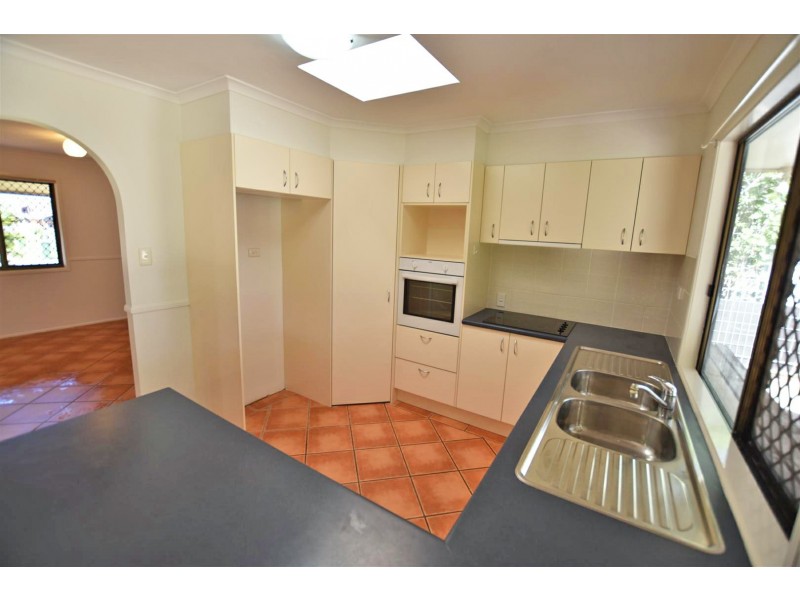 4 Olivia Drive, Kallangur QLD 4503
