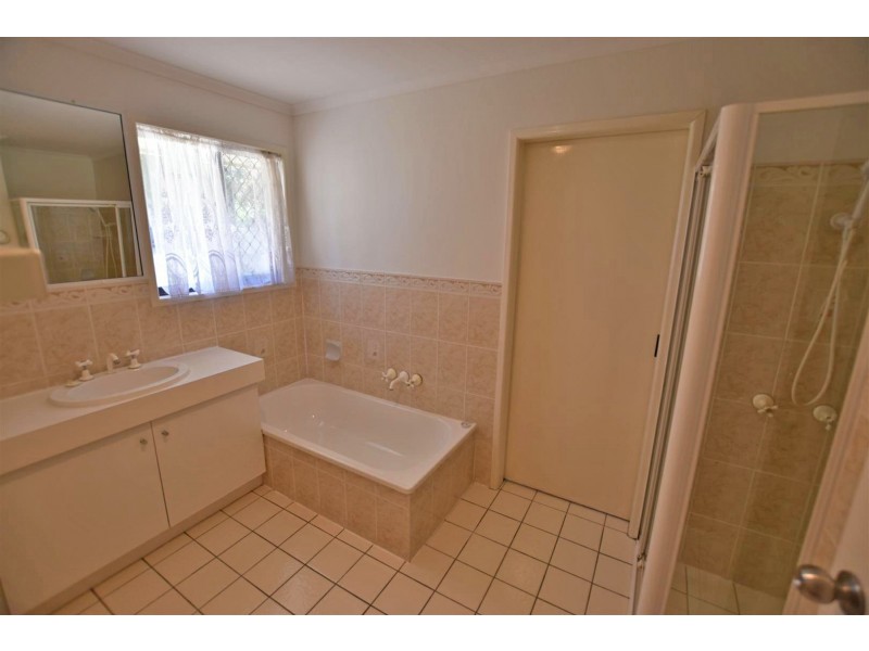 4 Olivia Drive, Kallangur QLD 4503