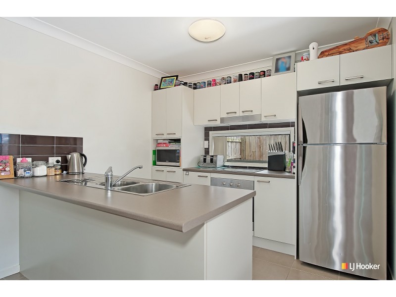 5 Mayfair Crescent, Kallangur QLD 4503