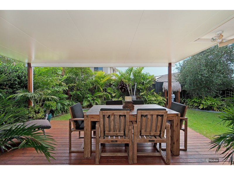 8 Troon Street, North Lakes QLD 4509