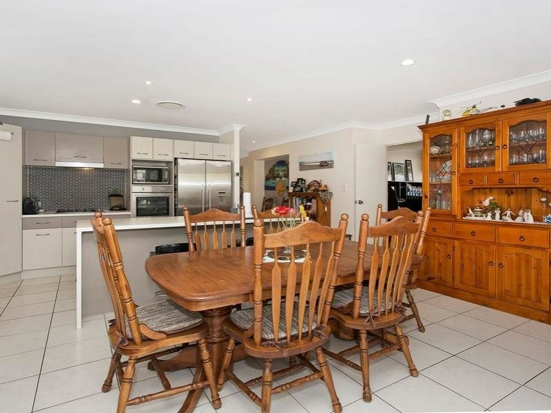 15 Ulysses Street, Kallangur QLD 4503