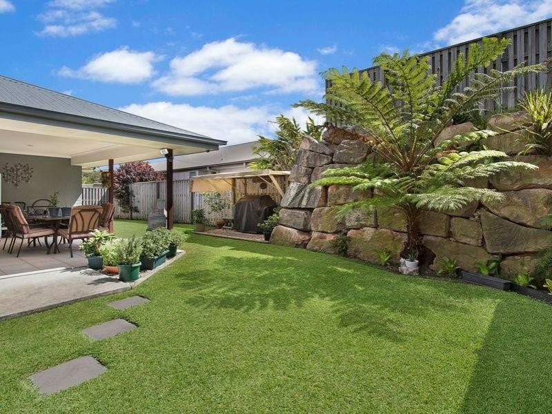 15 Ulysses Street, Kallangur QLD 4503