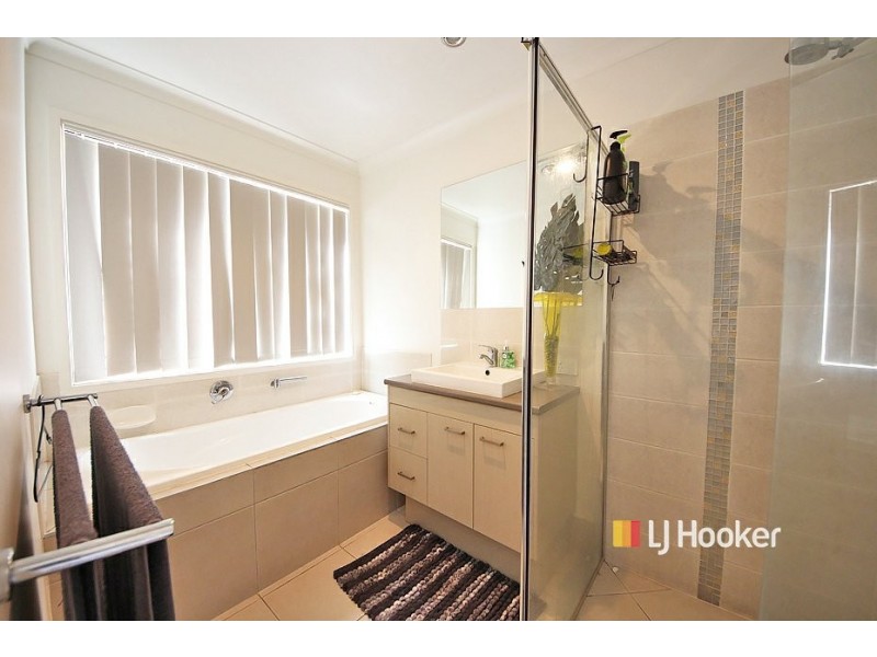 37 Braxlaw Crescent, Dakabin QLD 4503