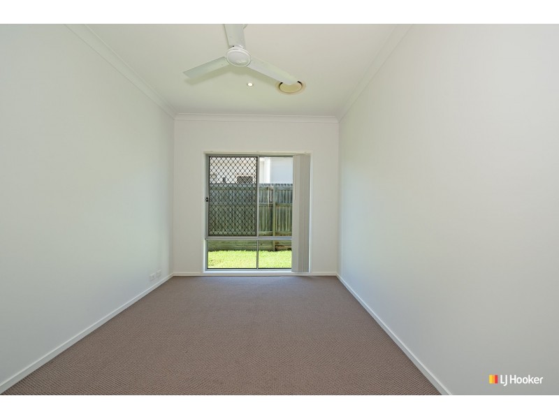 17 Parkway Crescent, Murrumba Downs QLD 4503