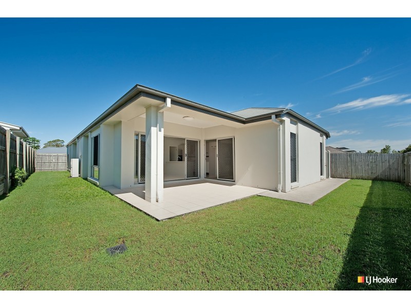 17 Parkway Crescent, Murrumba Downs QLD 4503