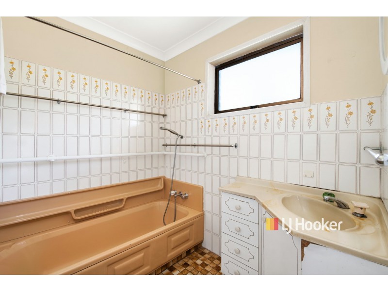 1113 Anzac Avenue, Petrie QLD 4502