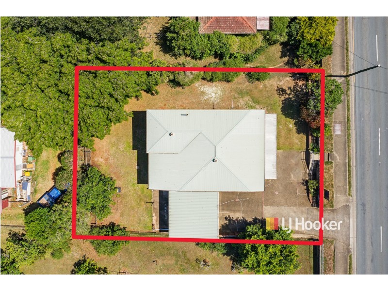 1113 Anzac Avenue, Petrie QLD 4502