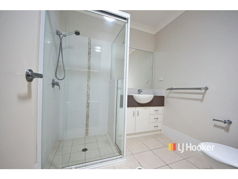 29/67 Glass House Circuit, Kallangur QLD 4503