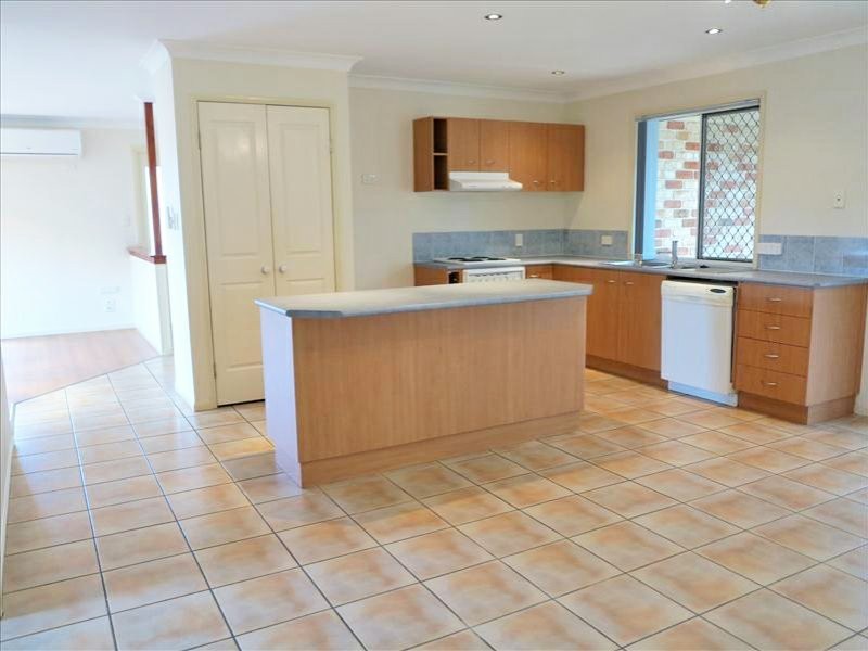 27 Spring Road, Kallangur QLD 4503