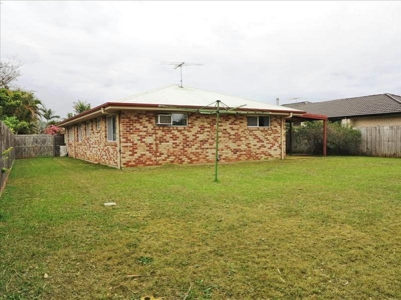 27 Spring Road, Kallangur QLD 4503