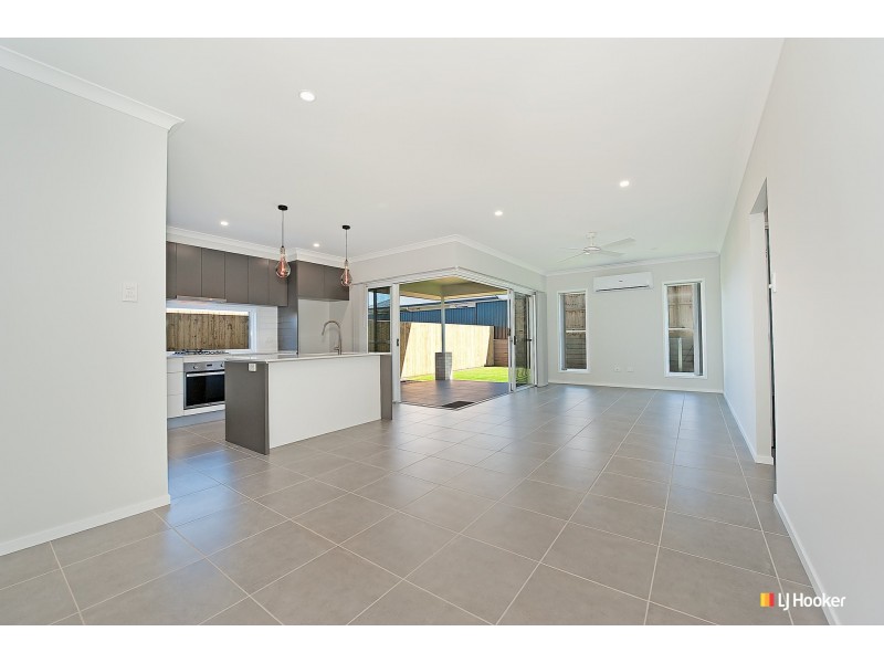 36 Azorean Street, Griffin QLD 4503