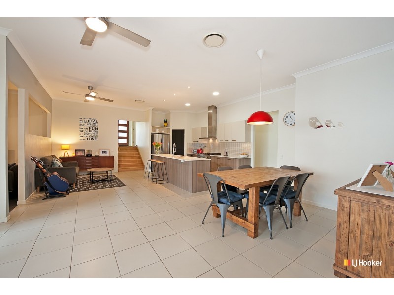 61 Kirri Avenue, Petrie QLD 4502